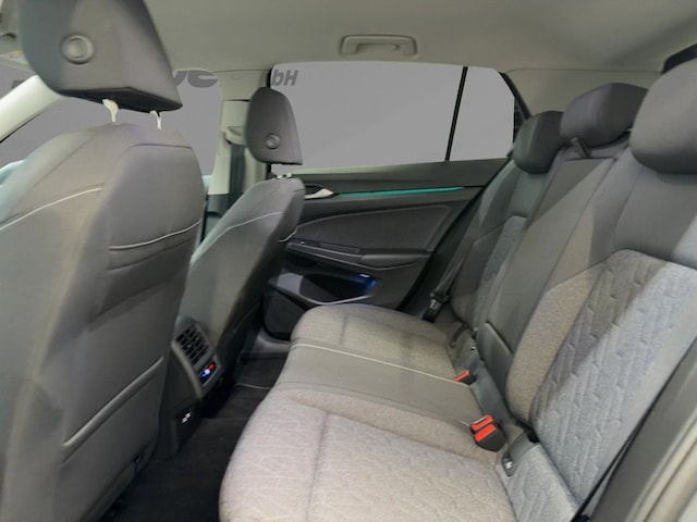 Volkswagen Golf 1.5 eTSI DSG Golf VIII