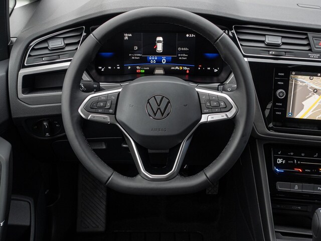 Volkswagen Touran 1.5 TSI DSG