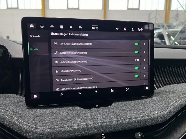 Skoda Superb 2.0 TDI Combi Selection