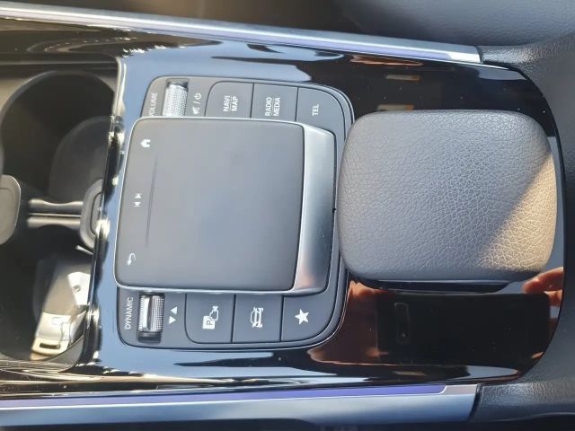 Mercedes-Benz EQB 250