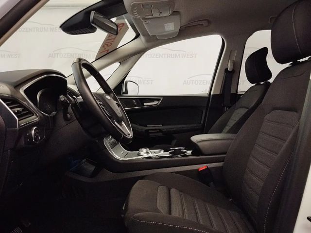 Ford Galaxy Titanium