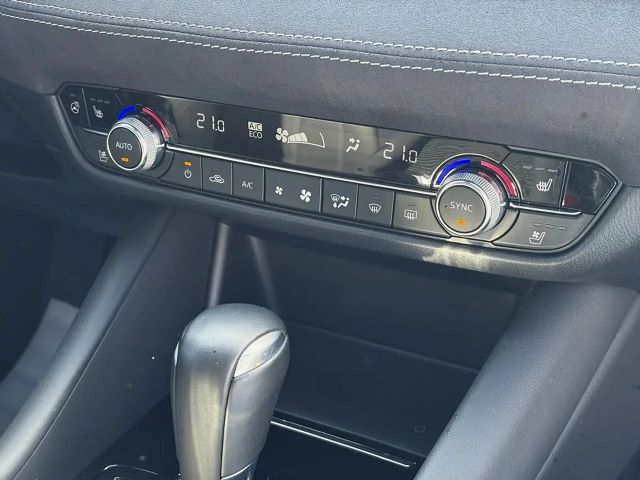 Mazda 6 2.5L SkyActiv Takumi