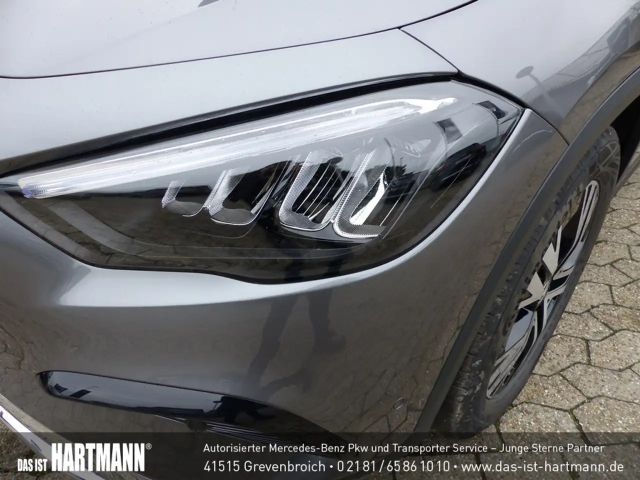 Mercedes-Benz GLA 180 Progressive