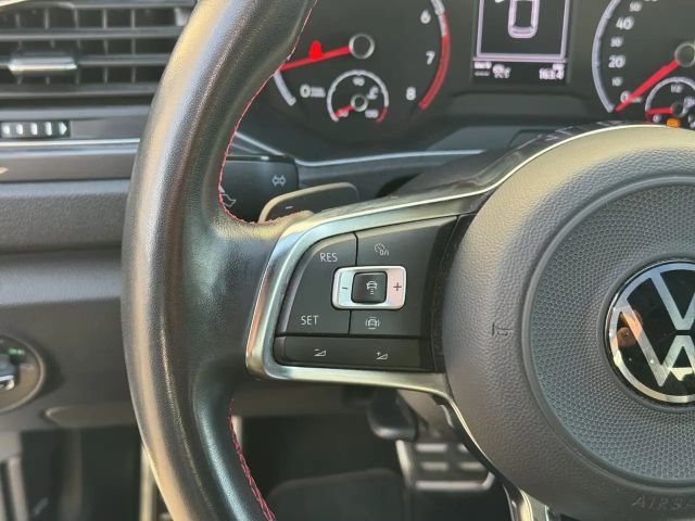 Volkswagen T-Roc 1.5 TSI R-Line Sport