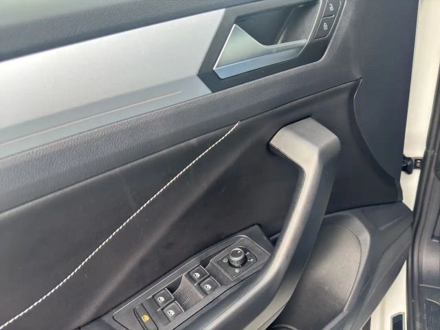 Volkswagen T-Roc 1.0 TSI