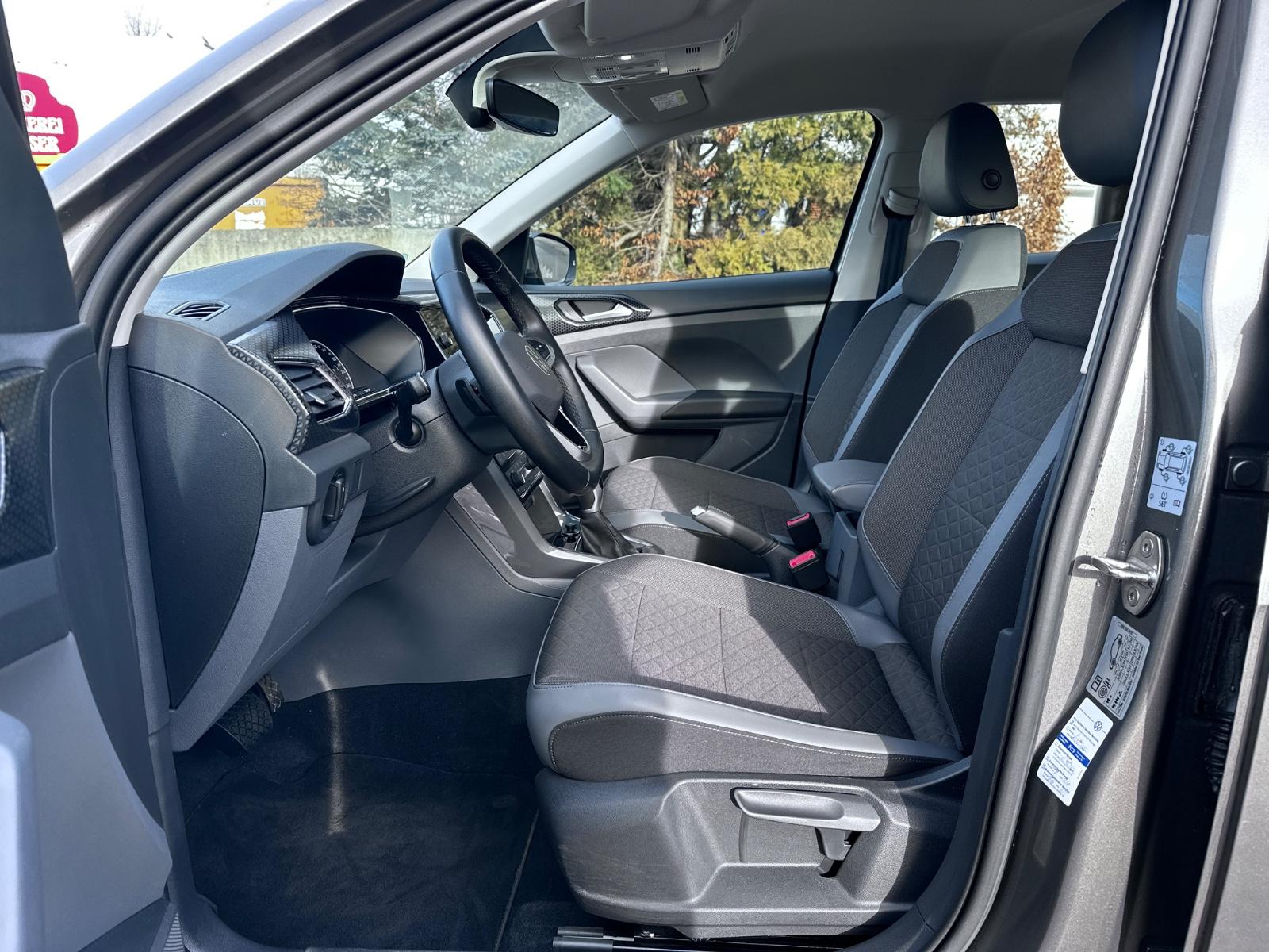 Volkswagen T-Cross Style