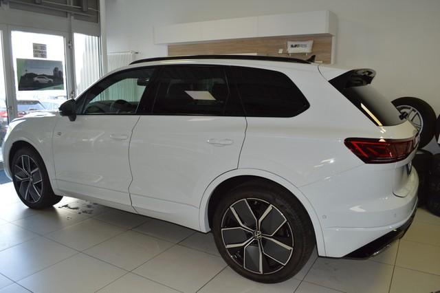 Volkswagen Touareg 3.0 V6 TDI 3.0 V6 TSI R-Line Style