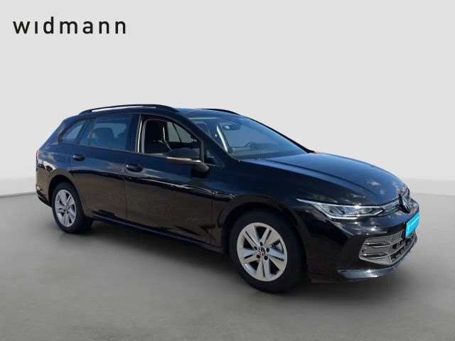 Volkswagen Golf 1.5 TSI Life Variant