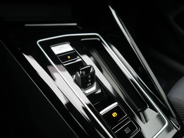 Volkswagen Golf KAM360° AHK ACC LEDER SITZKLIMA NAVI VIRT