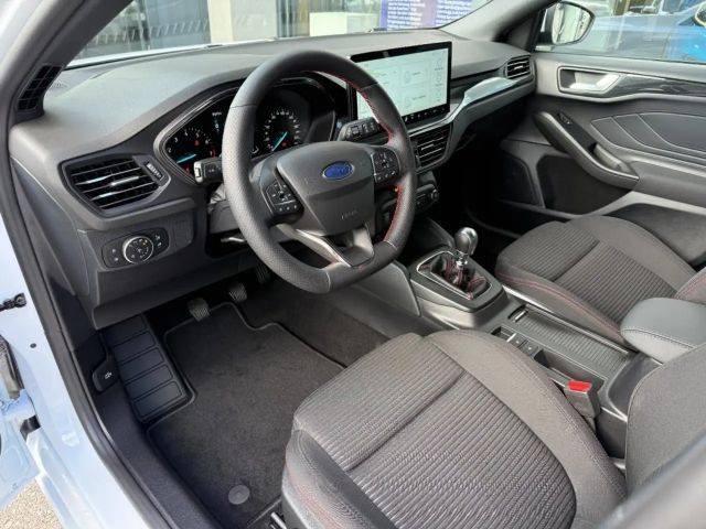 Ford Focus ST Line Wagon