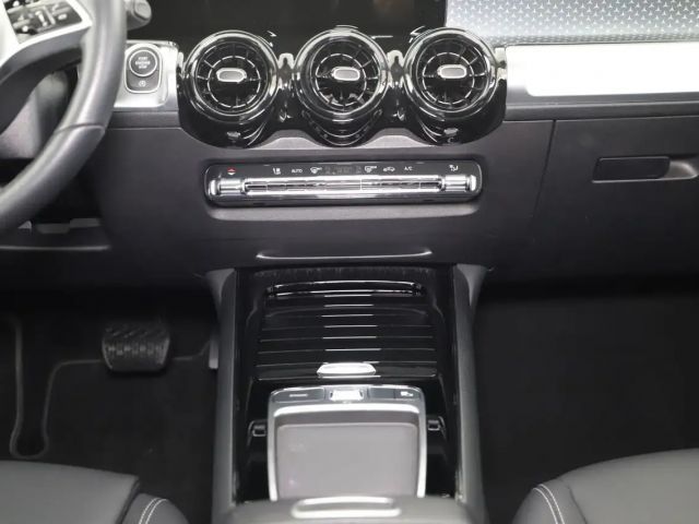 Mercedes-Benz GLB 200 GLB 200 d