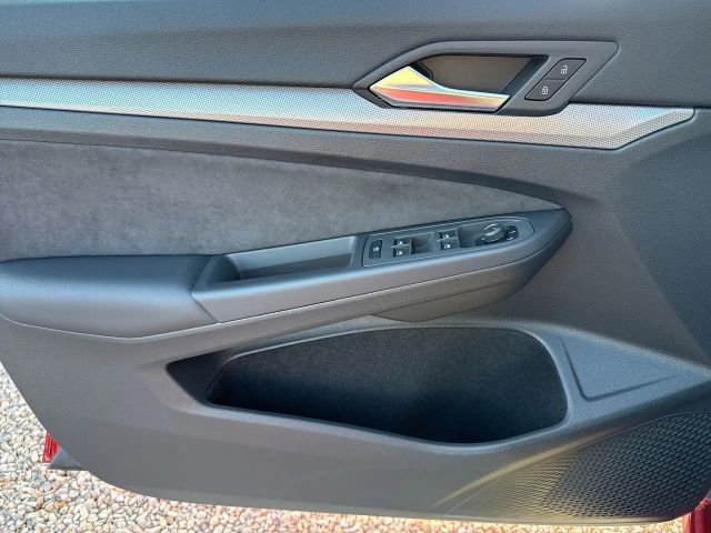 Volkswagen Golf DSG Style