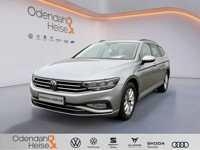 Volkswagen Passat 1.5 TSI Business DSG Variant