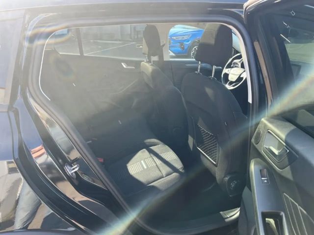 Ford Focus Active Wagon