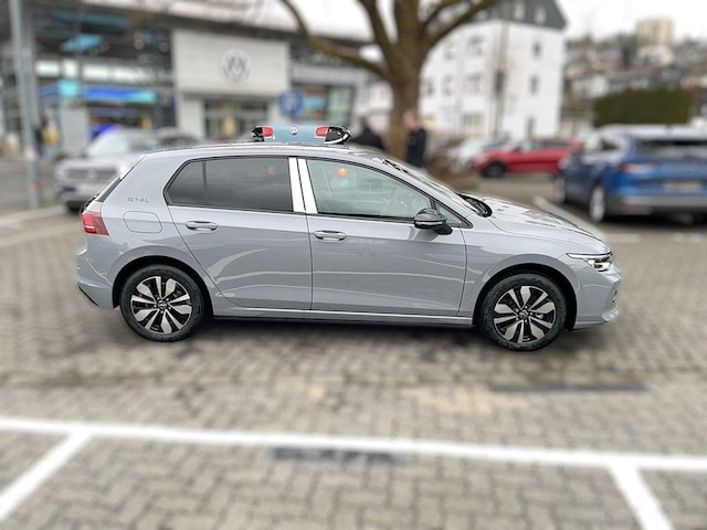 Volkswagen Golf 1.5 eTSI DSG