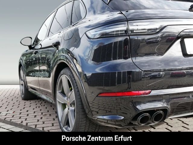 Porsche Cayenne E-Hybrid S Turbo