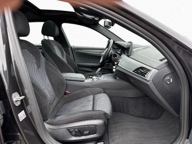 BMW 545 545e Sedan xDrive