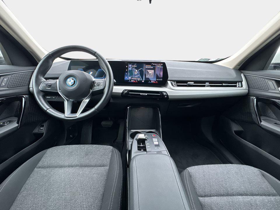 BMW iX1 xDrive30