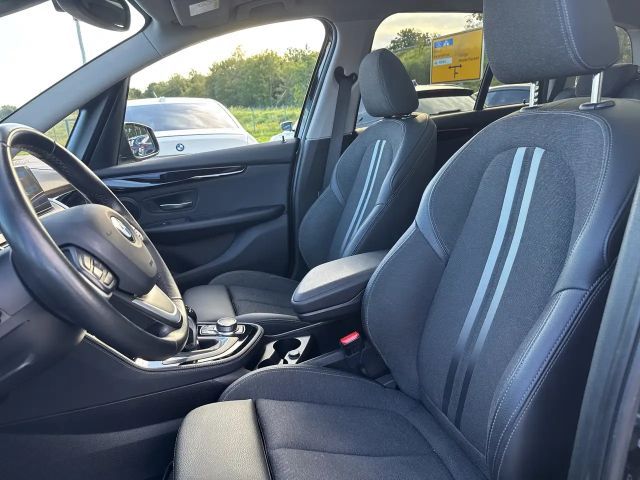 BMW 218 218d Gran Tourer Sport Line