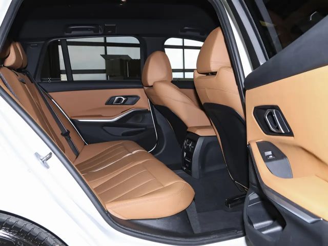 BMW 318 318i M-Sport Touring