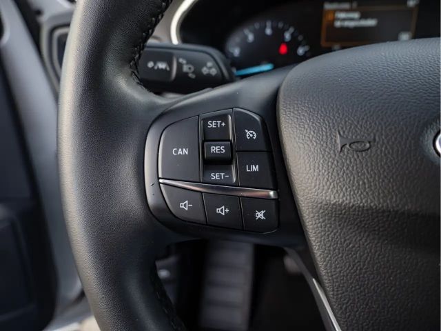 Ford Focus C & C 1.0L 125PS PDC KAMERA NAVI LED