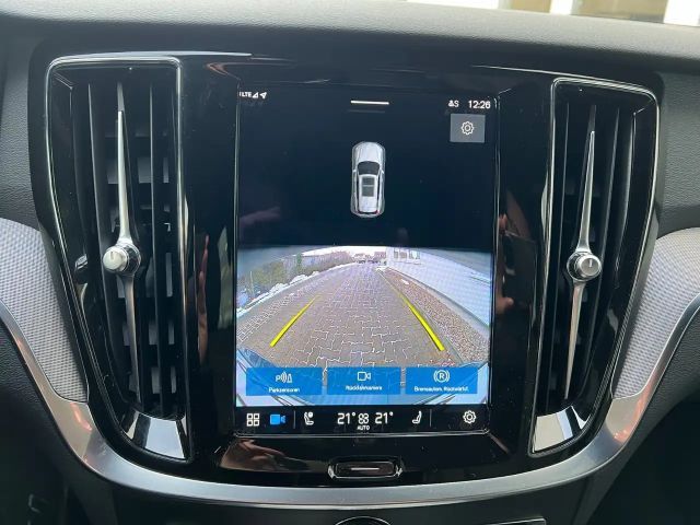 Volvo V60 Cross Country AWD Bright Plus