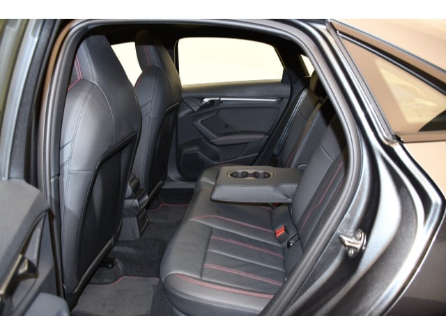 Audi A3 40 TFSI Quattro S-Line S-Tronic Sedan