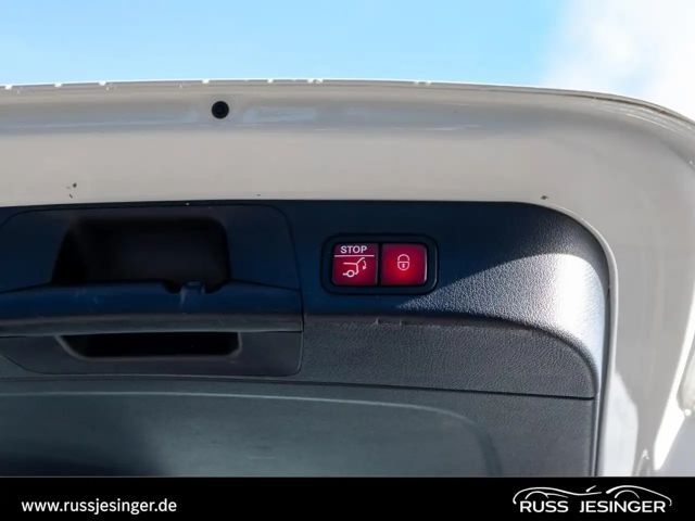 Mercedes-Benz EQB 300 4MATIC Electric Art