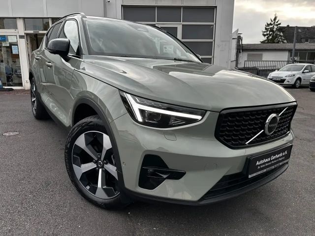 Volvo XC40 Dark Plus