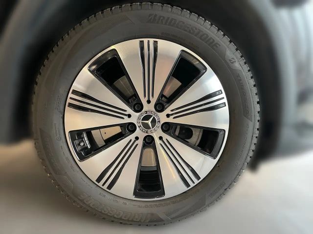 Mercedes-Benz EQA 300 4MATIC