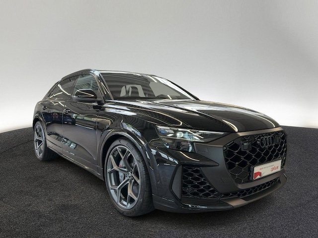 Audi RS Q8 Performance Quattro