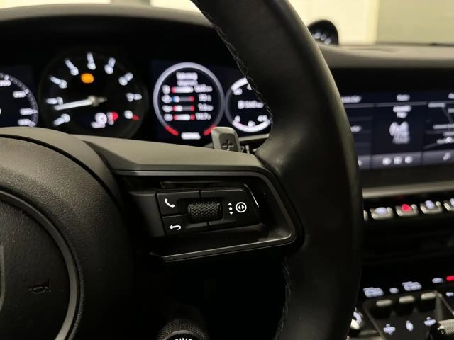 Porsche 911 4 Cabrio Targa