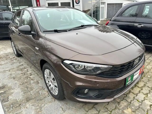 Fiat Tipo CityCross Life