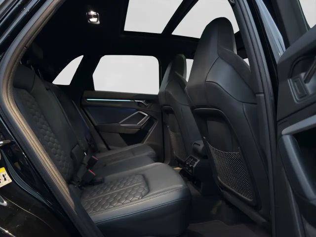 Audi RS Q3 Quattro