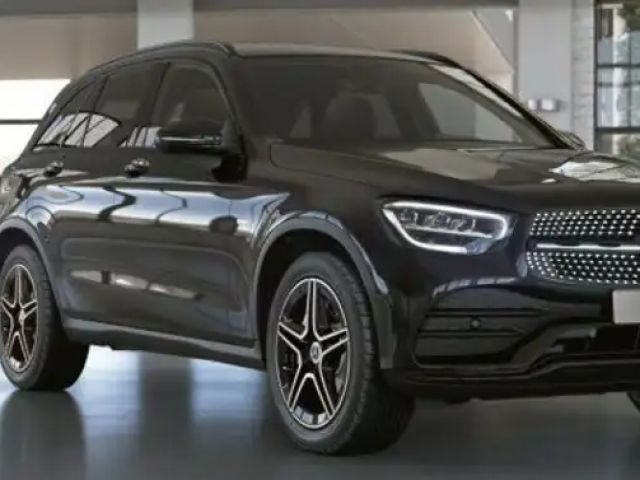 Mercedes-Benz GLC 300 4MATIC AMG Line