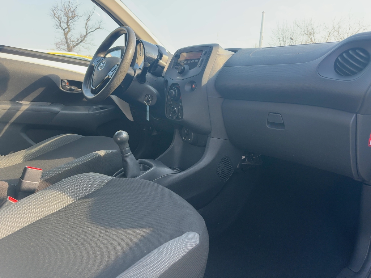 Toyota Aygo 5-deurs Business Plus