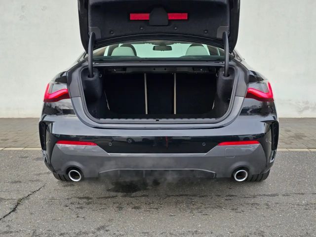 BMW 430 430i Coupé M-Sport