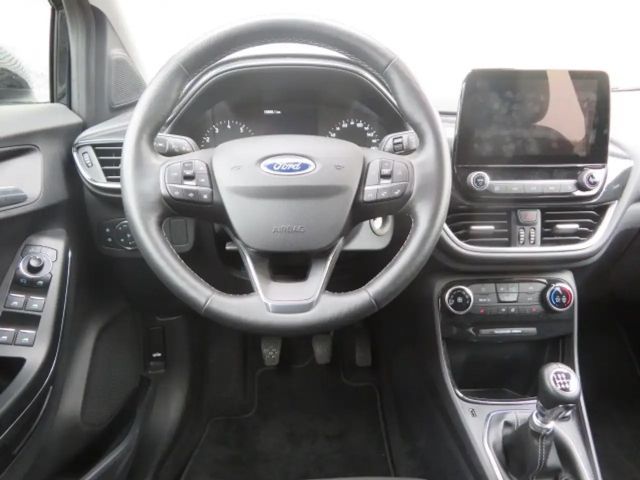 Ford Puma EcoBoost Titanium