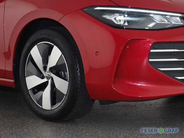 Volkswagen Passat 1.5 eTSI Business Variant