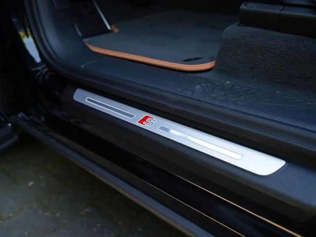 Audi SQ7 TFSI EXCLUSIVE B&O ADVANCED OLED CARBON STDH