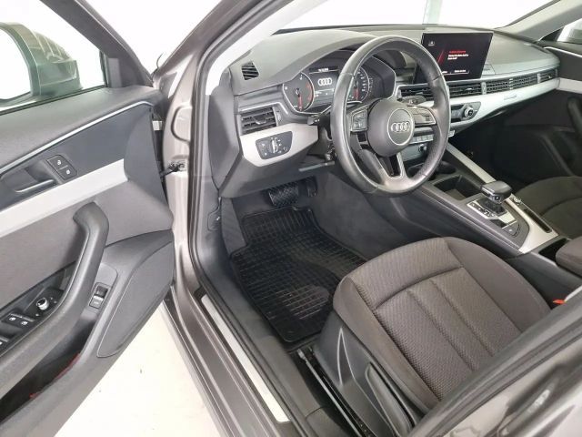 Audi A4 40 TDI Quattro Sedan