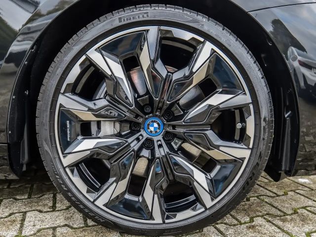 BMW 550 M-Sport Sedan xDrive