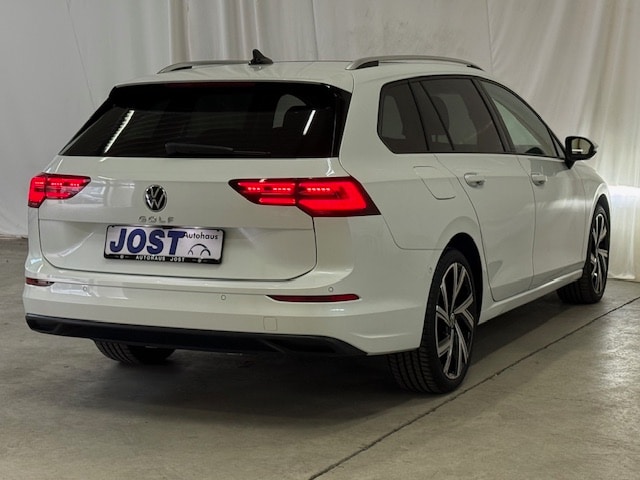 Volkswagen Golf 1.0 TSI Variant
