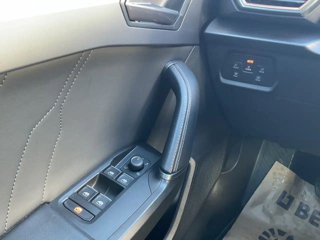 Cupra Formentor 2,0 TDI - AHK - Navi - 19" Alu - Induktion -