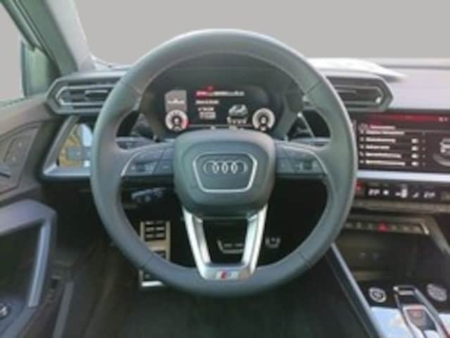 Audi A3 35 TFSI S-Line S-Tronic Sportback