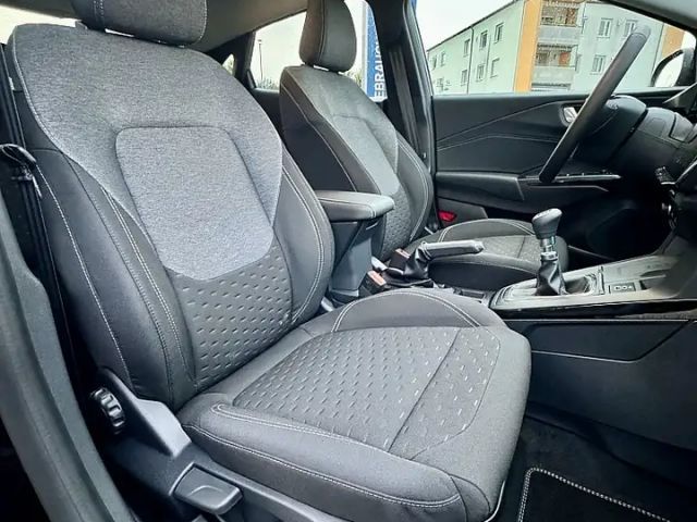 Ford Puma EcoBoost Titanium