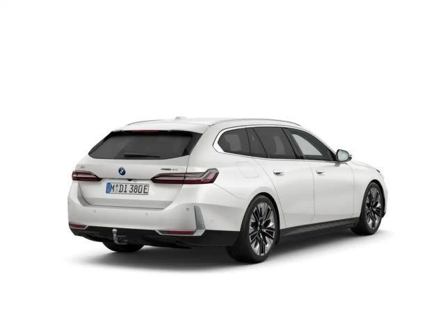 BMW i5 eDrive40