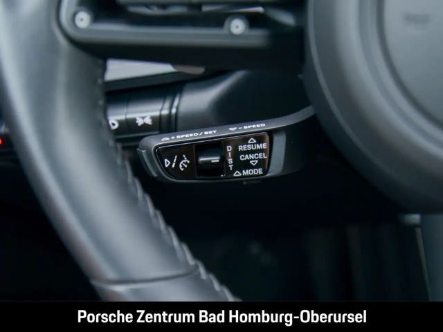 Porsche 992 Carrera Coupé GTS