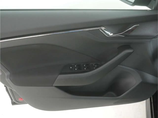 Skoda Kamiq 1.0 TSI Monte Carlo