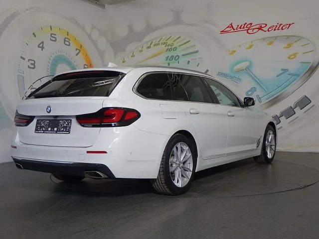 BMW 530 530d Touring xDrive